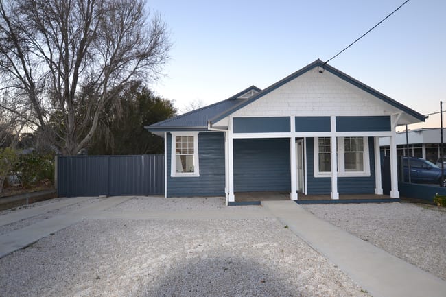 76 Main Street Mittagong NSW 2575 76 Main Street Mittagong NSW 2575