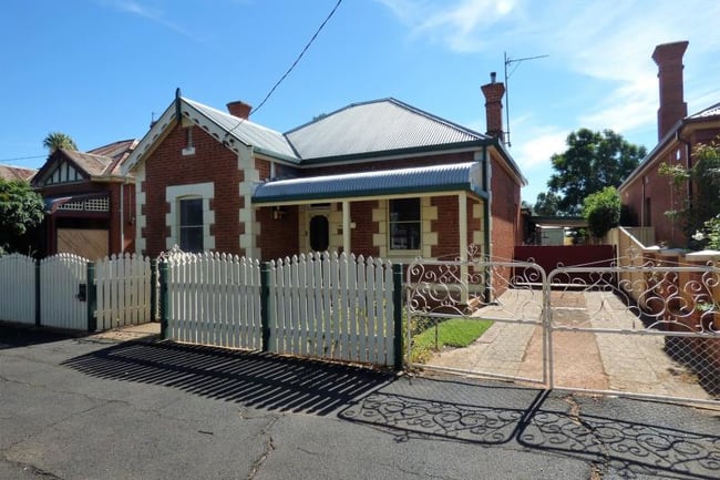 112 Bultje St Dubbo NSW 2830