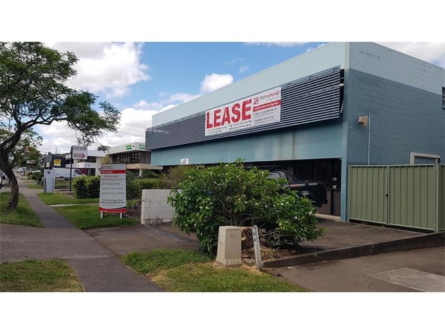 40 Harries Road Coorparoo QLD 4151 40 Harries Road Coorparoo QLD 4151