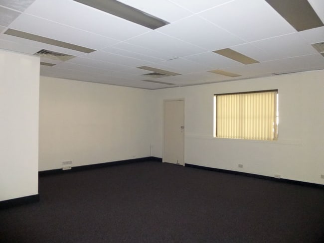 Suite 3/12 Nelson Street Fairfield NSW 2165 Suite 3/12 Nelson Street Fairfield NSW 2165