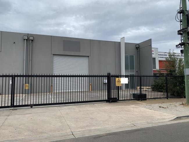 28 Loop Road Werribee VIC 3030 28 Loop Road Werribee VIC 3030