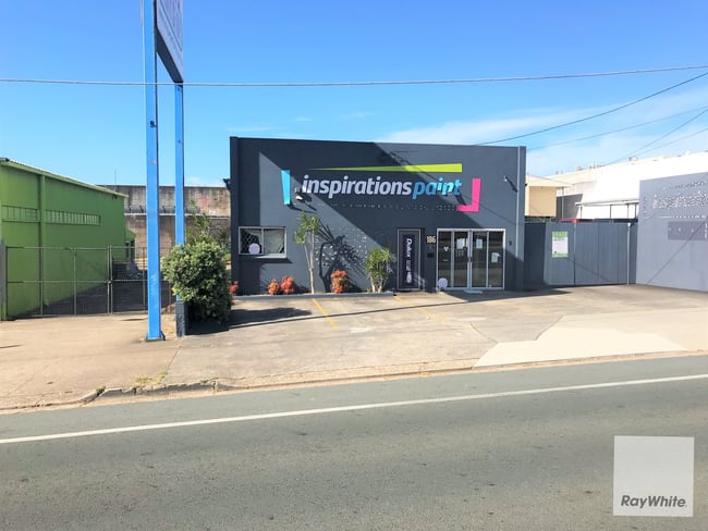 186 Anzac Avenue Kippa-ring QLD 4021 186 Anzac Avenue Kippa-ring QLD 4021