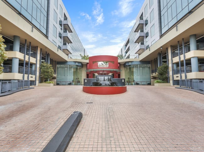B1.23/20 Lexington Drive Bella Vista NSW 2153 B1.23/20 Lexington Drive Bella Vista NSW 2153