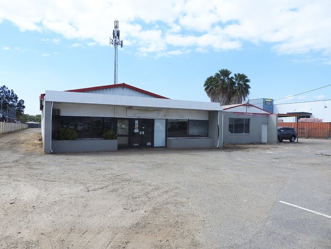 1724- 1726 Albany Highway Kenwick WA 6107 1724- 1726 Albany Highway Kenwick WA 6107