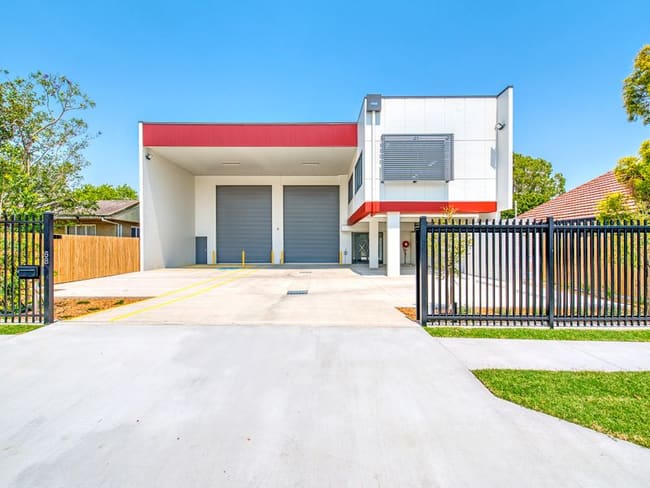 68 Rosedale Street Coopers Plains QLD 4108 68 Rosedale Street Coopers Plains QLD 4108