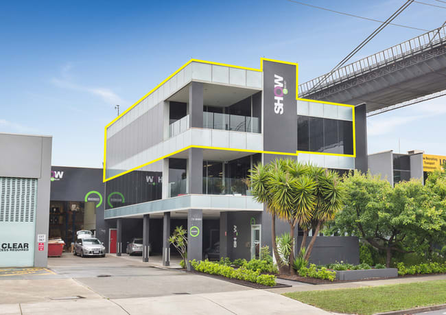 2/210 Lorimer Street Port Melbourne VIC 3207