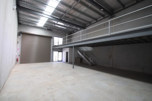 3/7 Hargraves Avenue Albion Park Rail NSW 2527 3/7 Hargraves Avenue Albion Park Rail NSW 2527