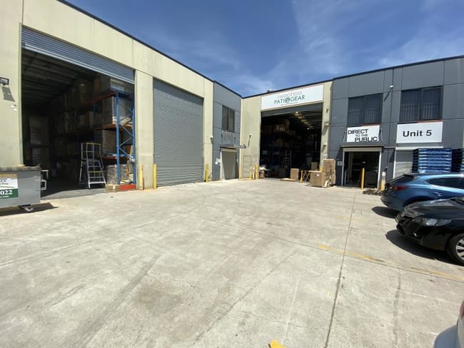 Unit 4/46-48 Whyalla Place Prestons NSW 2170 Unit 4/46-48 Whyalla Place Prestons NSW 2170
