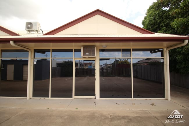 7 & 8/33-35 Takalvan Street Bundaberg West QLD 4670 7 & 8/33-35 Takalvan Street Bundaberg West QLD 4670