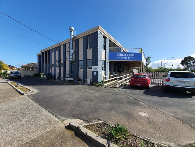 171-173 Military Road Avondale Heights VIC 3034 171-173 Military Road Avondale Heights VIC 3034