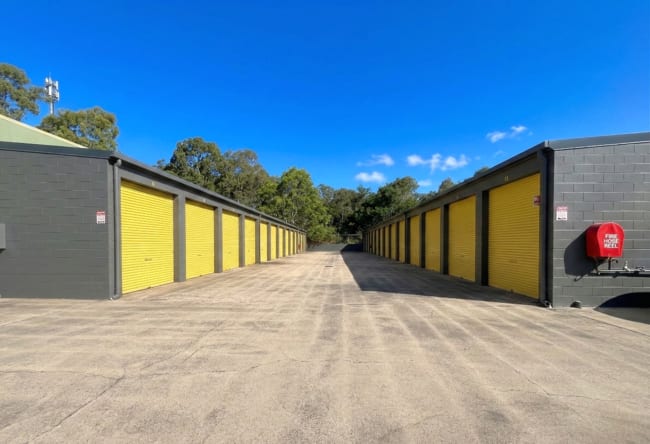 Whitsunday Lockups/3 Garema Street Cannonvale QLD 4802