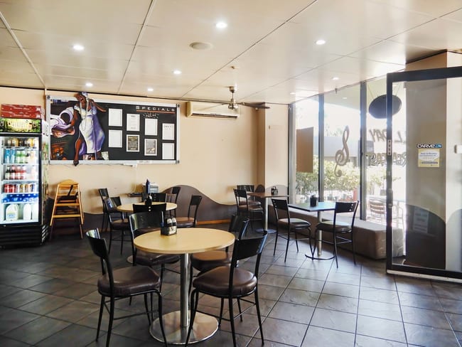 Shop 1/311 Trafalgar Avenue Umina Beach NSW 2257 Shop 1/311 Trafalgar Avenue Umina Beach NSW 2257