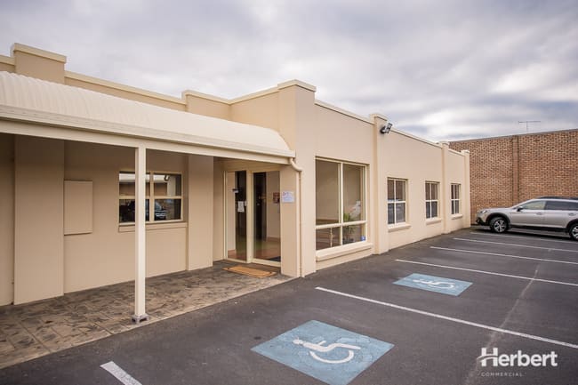 2/15 STURT STREET Mount Gambier SA 5290 2/15 STURT STREET Mount Gambier SA 5290