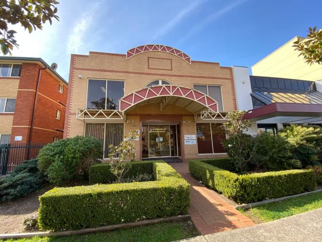 Suites 5 & 6/54 Bathurst Street Liverpool NSW 2170 Suites 5 & 6/54 Bathurst Street Liverpool NSW 2170
