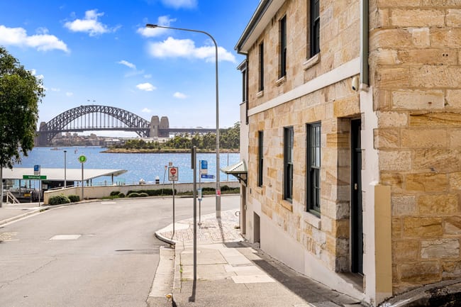 Ground Floor/10 Darling Street Balmain East NSW 2041