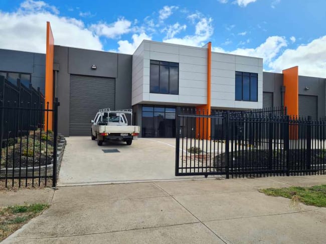 11 Telley Street Ravenhall VIC 3023 11 Telley Street Ravenhall VIC 3023
