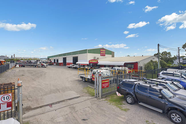 13B & 13C School Drive Tomago NSW 2322 13B & 13C School Drive Tomago NSW 2322
