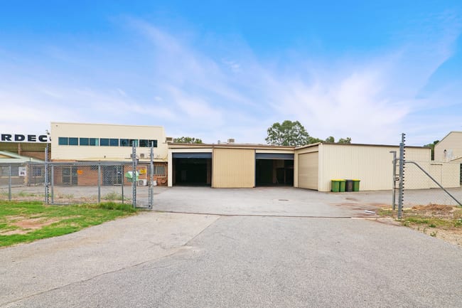 5 Burwash Place Maddington WA 6109 5 Burwash Place Maddington WA 6109