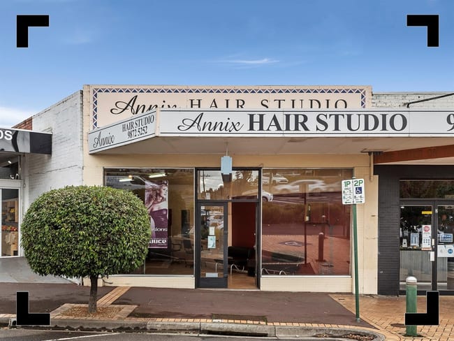 4 Boronia Road Vermont VIC 3133 4 Boronia Road Vermont VIC 3133