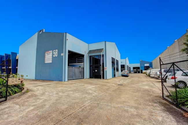 1/58 Lancaster Avenue Ingleburn NSW 2565 1/58 Lancaster Avenue Ingleburn NSW 2565