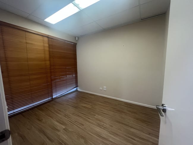 Office 3 - 18/121 Shute Harbour Road Cannonvale QLD 4802 Office 3 - 18/121 Shute Harbour Road Cannonvale QLD 4802