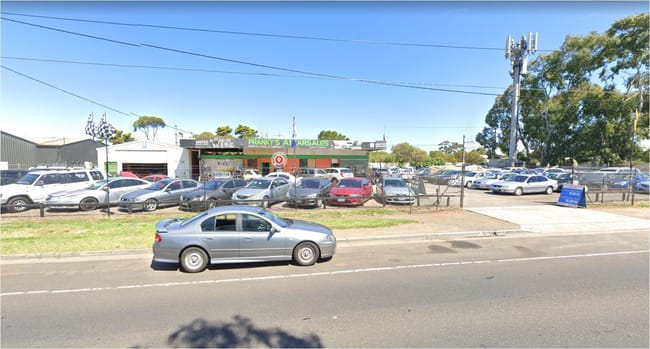 55 Railway Avenue Werribee VIC 3030 55 Railway Avenue Werribee VIC 3030