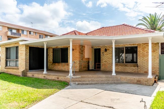 House & Rear Warehouse/63-65 Goulburn Street Liverpool NSW 2170