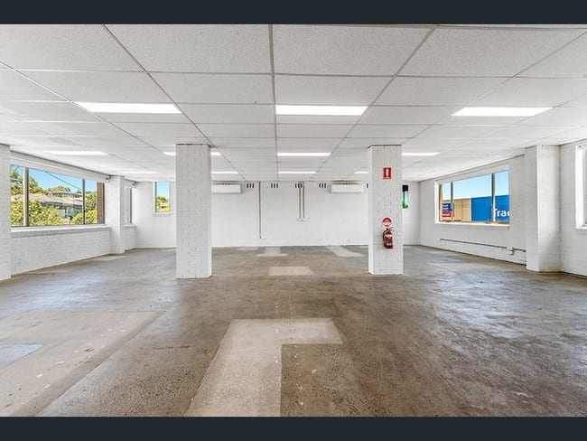 1/22 Manningham Road Bulleen VIC 3105 1/22 Manningham Road Bulleen VIC 3105