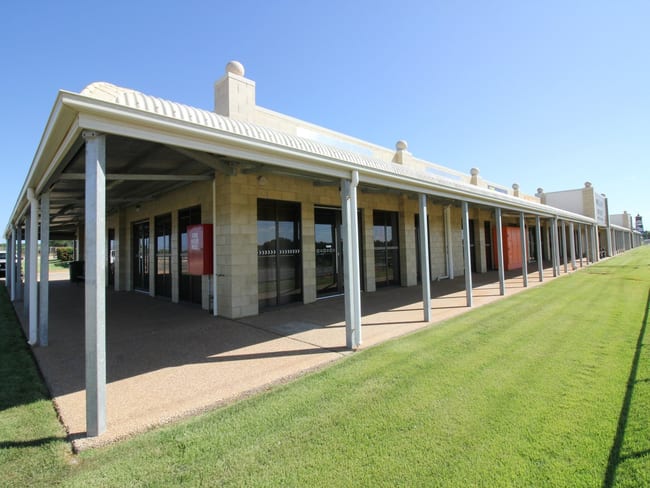 3A & B/9 Goldtower Street Queenton QLD 4820