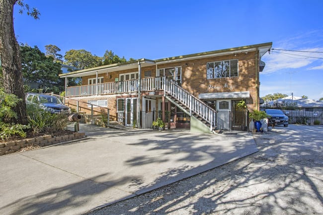 88 A West Burleigh Road Burleigh Heads QLD 4220 88 A West Burleigh Road Burleigh Heads QLD 4220