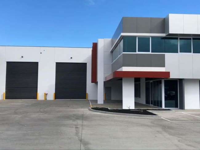 4 - 600 Lorimer St Port Melbourne VIC 3207