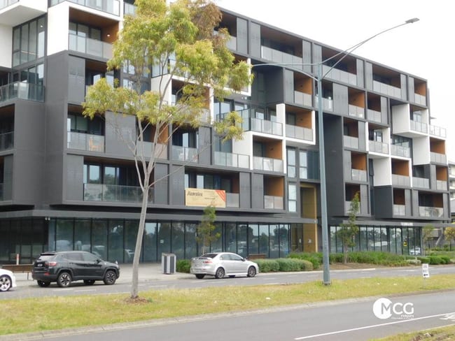 B05/93 - 118 Furlong Road Cairnlea VIC 3023