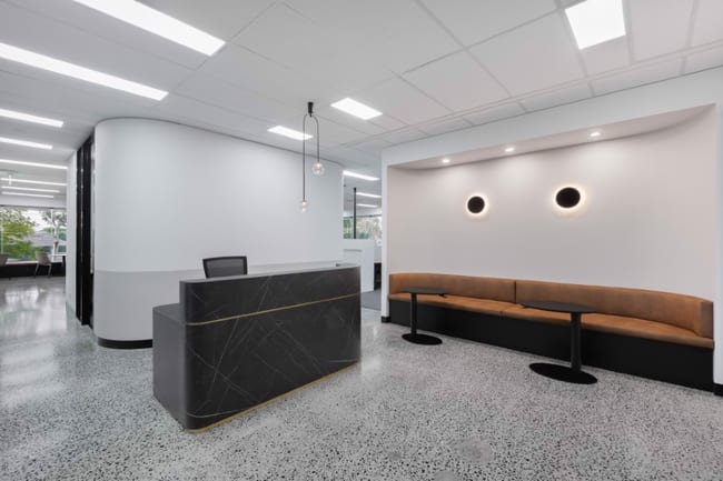 Waverley Square 541 Blackburn Road Mount Waverley VIC 3149 Waverley Square 541 Blackburn Road Mount Waverley VIC 3149