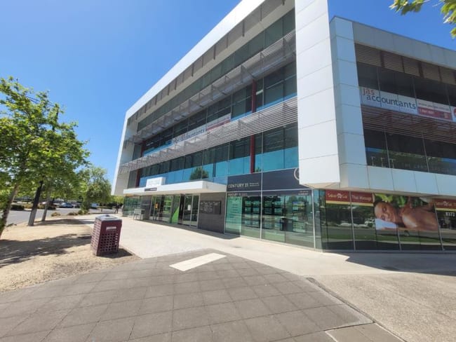 17/242 Caroline Springs Boulevard Caroline Springs VIC 3023 17/242 Caroline Springs Boulevard Caroline Springs VIC 3023