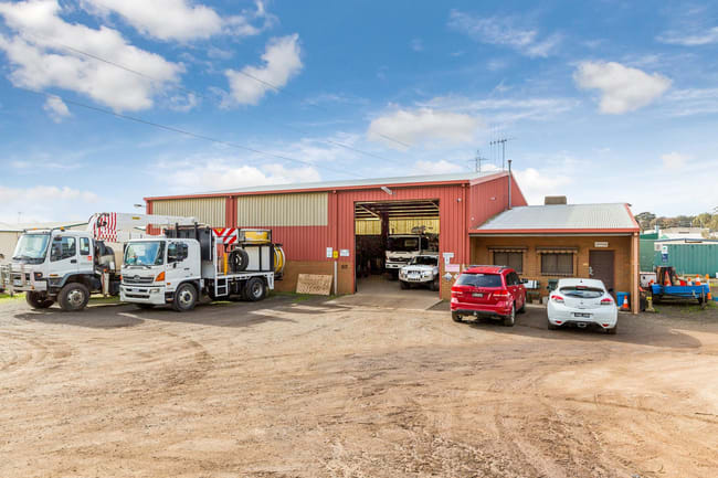 87 Macdougall Road Golden Gully VIC 3555
