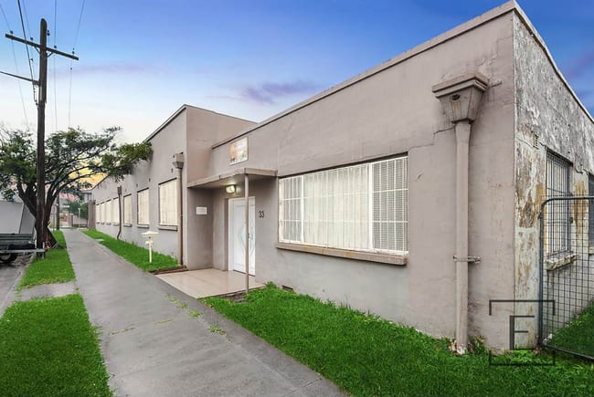 33 Tavistock Street Croydon Park NSW 2133 33 Tavistock Street Croydon Park NSW 2133