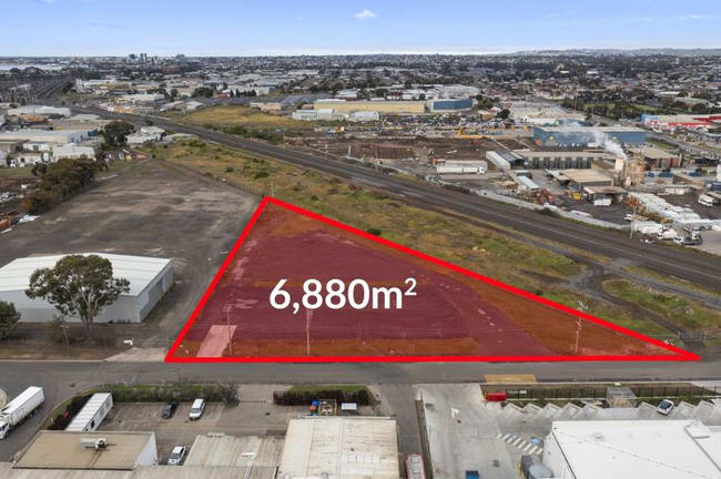 61 Cowie Street/61 Cowie Street North Geelong VIC 3215