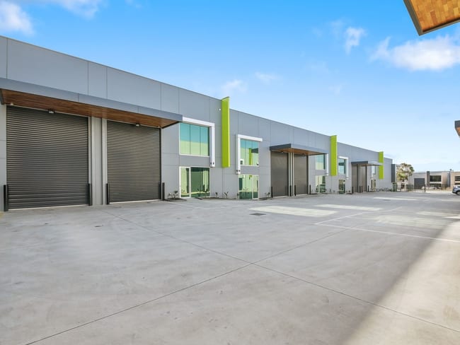 6 -11 Envision Close Pakenham VIC 3810
