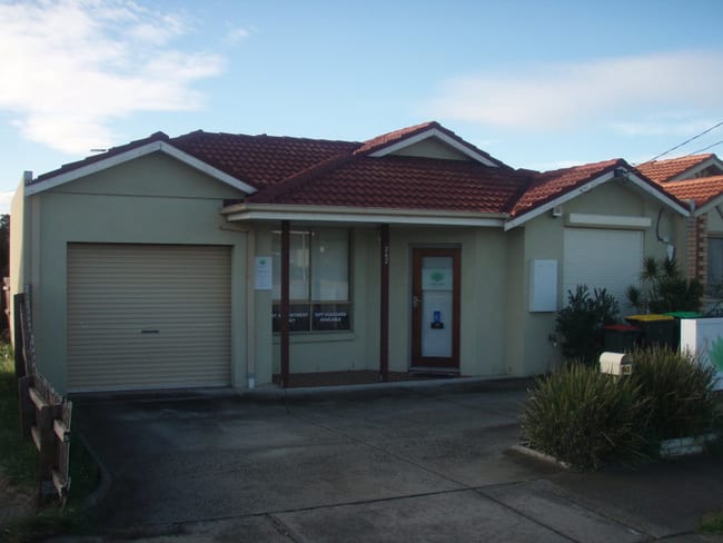 242 Milleara Road Keilor East VIC 3033 242 Milleara Road Keilor East VIC 3033