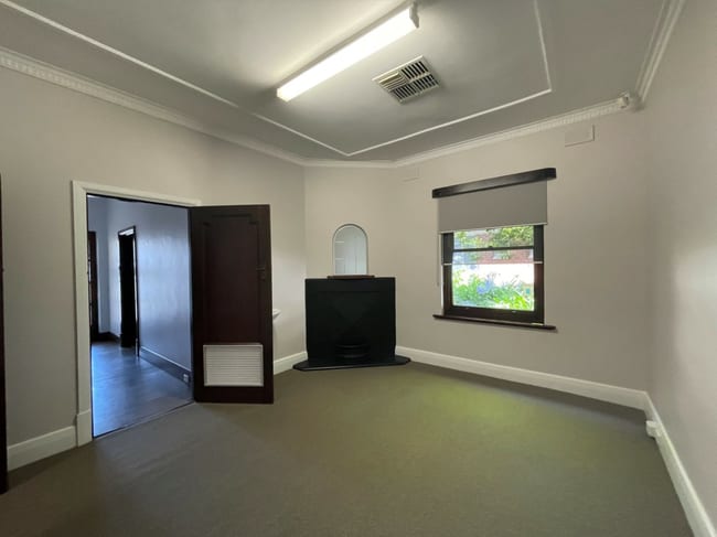 4 Mann Street Mount Barker SA 5251 4 Mann Street Mount Barker SA 5251