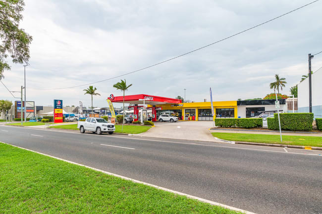 2/193 Philip Street Gladstone QLD 4680 2/193 Philip Street Gladstone QLD 4680