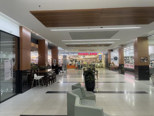330 Seaview Road Henley Beach SA 5022 330 Seaview Road Henley Beach SA 5022