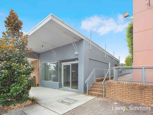 16 Hollis Street Constitution Hill NSW 2145 16 Hollis Street Constitution Hill NSW 2145