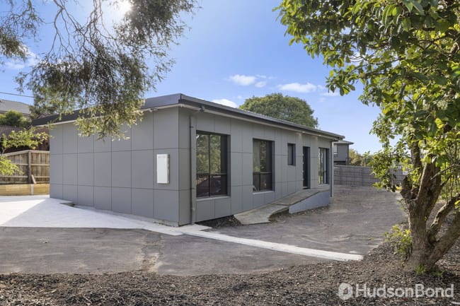 63 Smiths Road Templestowe VIC 3106 63 Smiths Road Templestowe VIC 3106