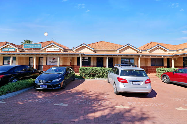 Unit 4/226 Fulham Street Cloverdale WA 6105 Unit 4/226 Fulham Street Cloverdale WA 6105
