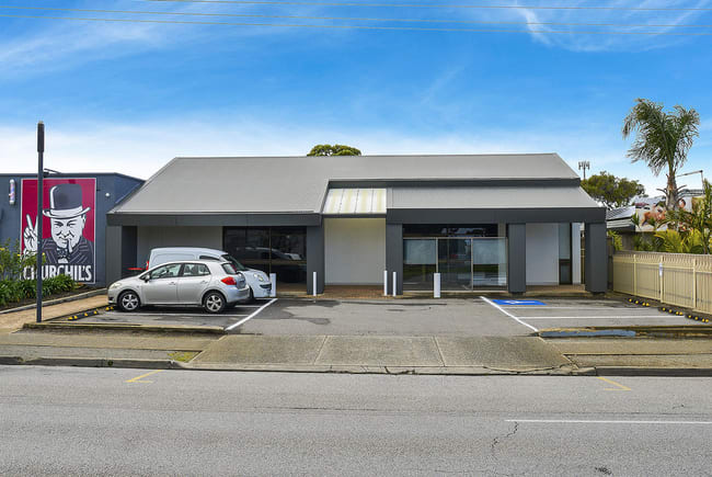 48 Hillier Road Morphett Vale SA 5162 48 Hillier Road Morphett Vale SA 5162