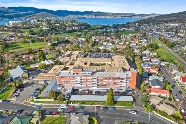 Suite 1/31 Tower Road New Town TAS 7008