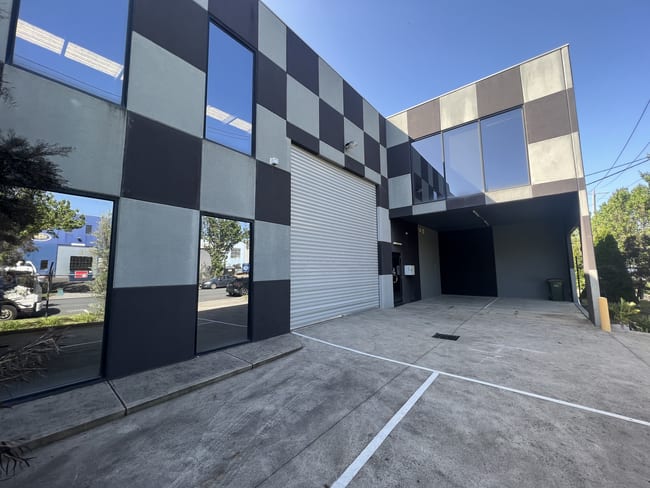 39 Pelmet Crescent Thomastown VIC 3074