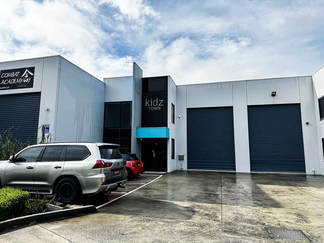 4/4 Torca Terrace Mornington VIC 3931 4/4 Torca Terrace Mornington VIC 3931