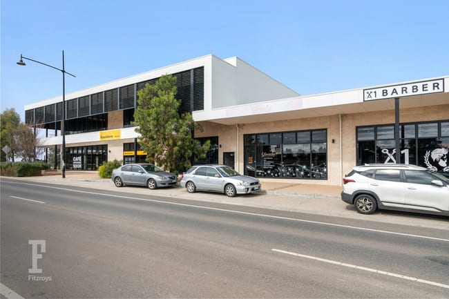 9 Banks Drive Diggers Rest VIC 3427 9 Banks Drive Diggers Rest VIC 3427